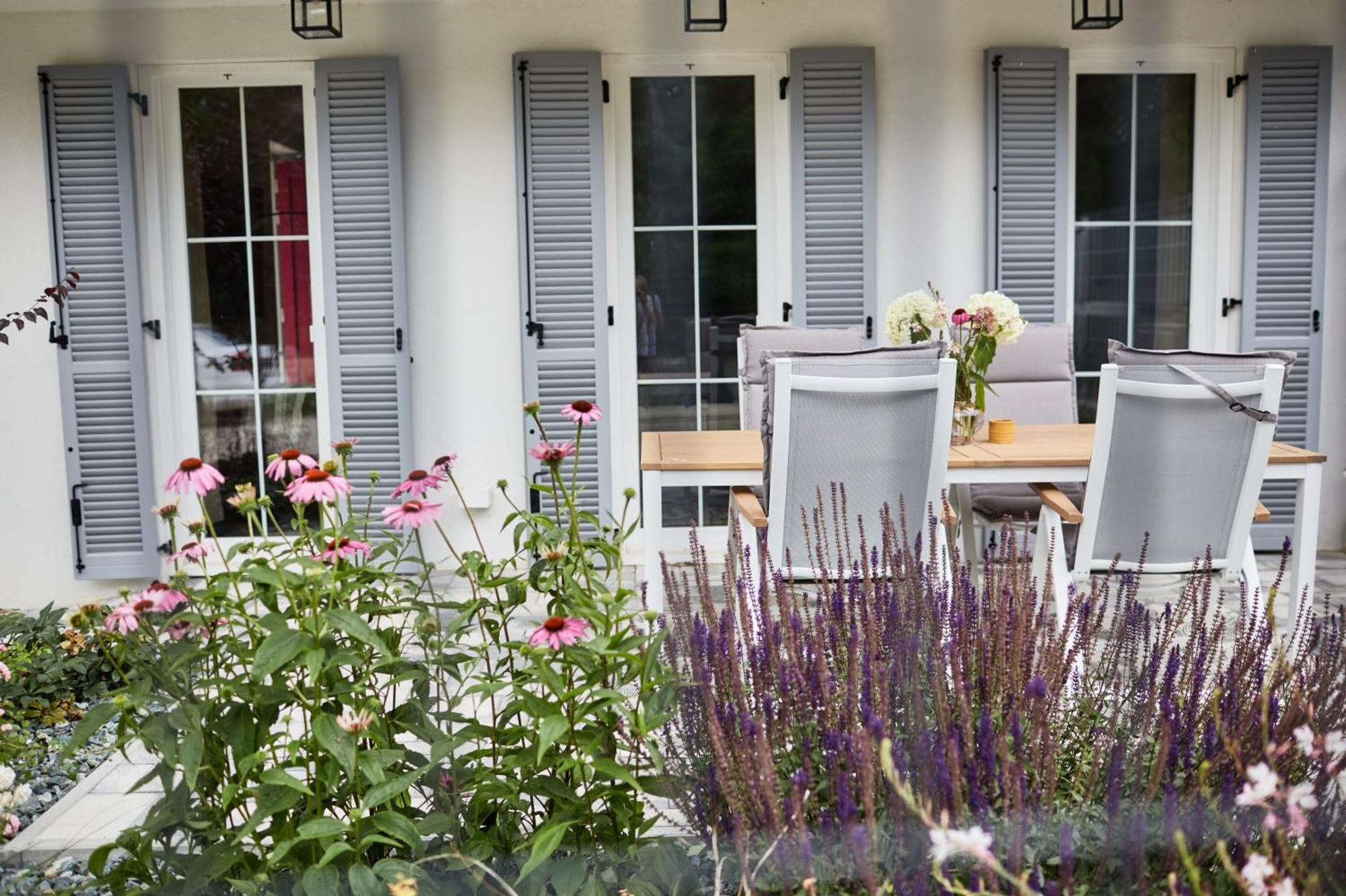 The Doors Luxury Apartment Mosonmagyaróvár Екстериор снимка