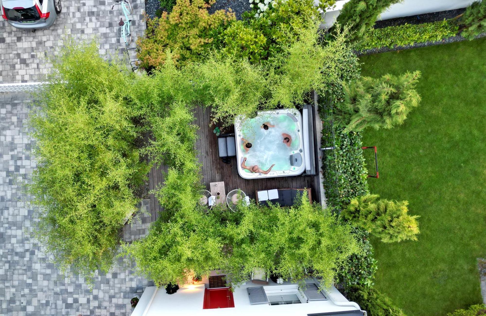 The Doors Luxury Apartment Mosonmagyaróvár Екстериор снимка